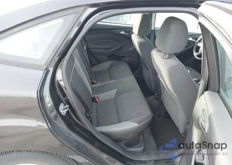 2013 Ford Focus Se z USA, uszkodzony, nr VIN 1FADP3F24DL169312